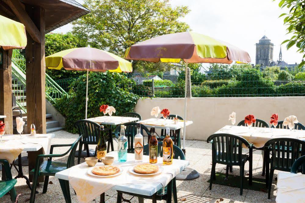 Hotel Logis Le Prieure Locronan Zewnętrze zdjęcie